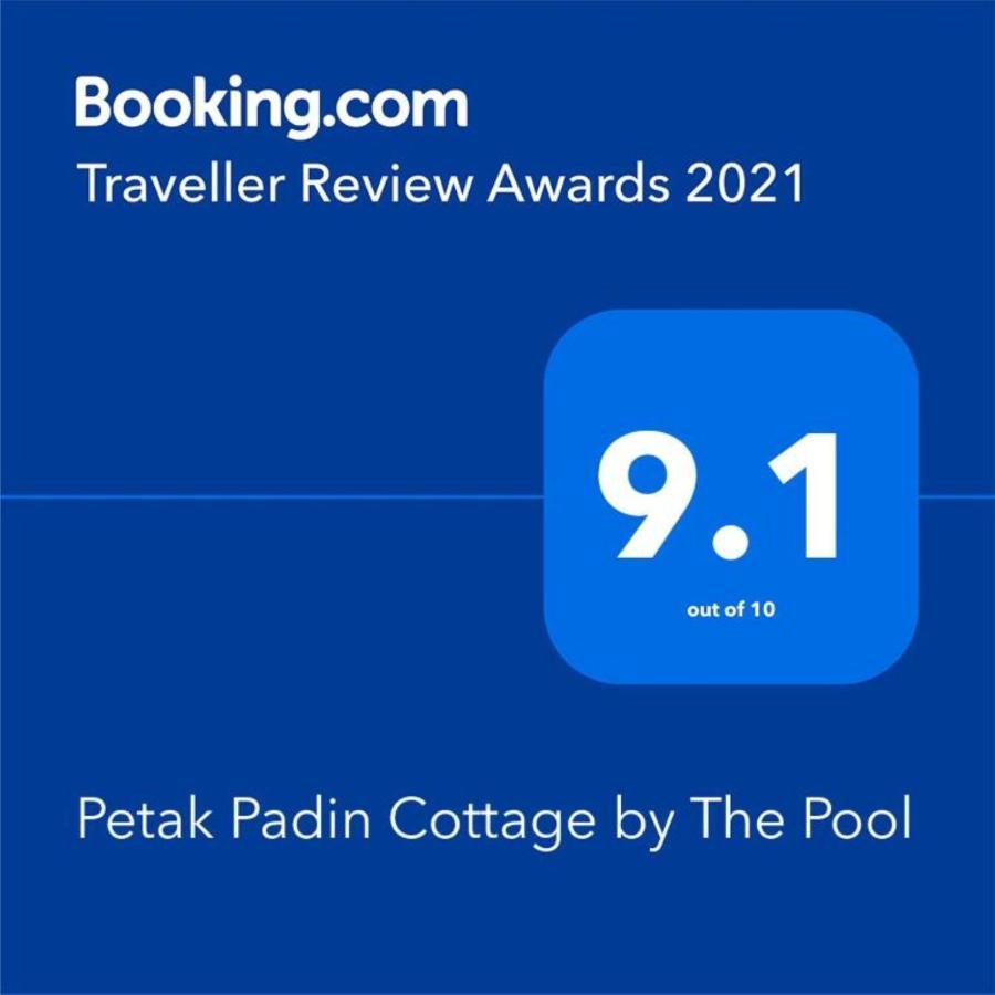 Petak Padin Cottage By The Pool, Kepala Batas  Exterior photo